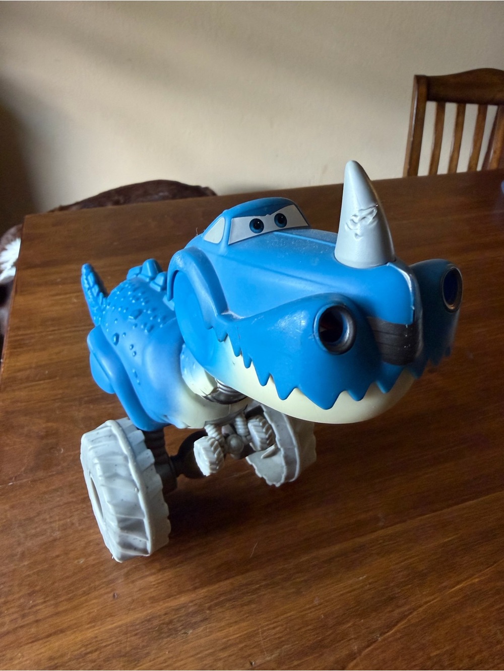 2022 Disney Pixar Cars On the Road Roll and Chomp Dino T-Rex Dinosaur Eats Cars